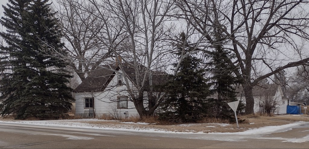 $5K Fixer-Upper House For Sale In New England North Dakota